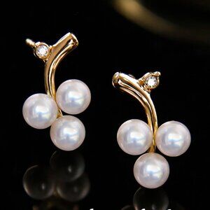 18K Yellow Gold Plated White Pearl Crystal Grapes Stud Earrings Gorgeous Gift